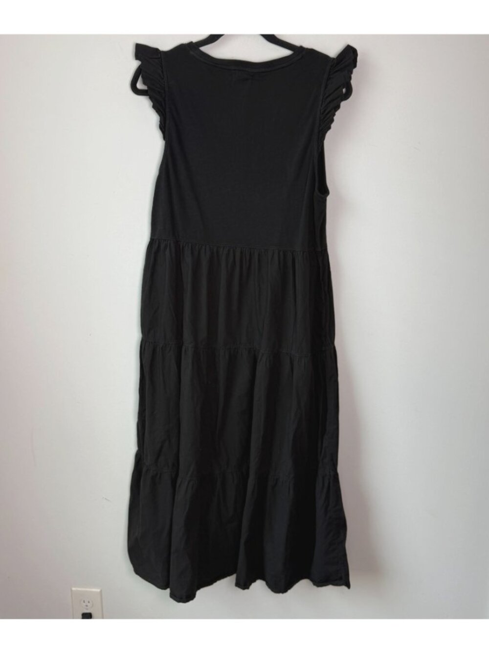 Nation LTD Sissy Tiered Ruffle Sleeve Midi Dress Jet Black Size L Minimalist - Picture 9 of 9